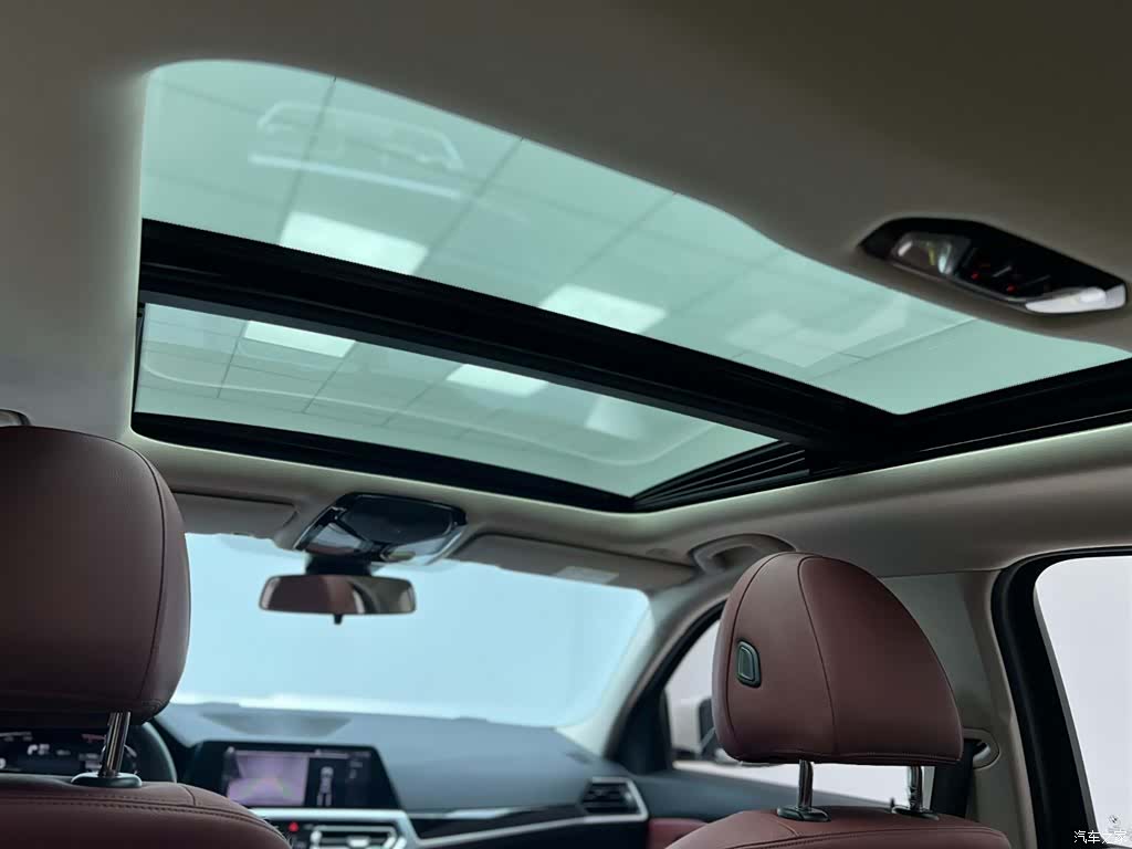 BMW 3 Series, 2022 10