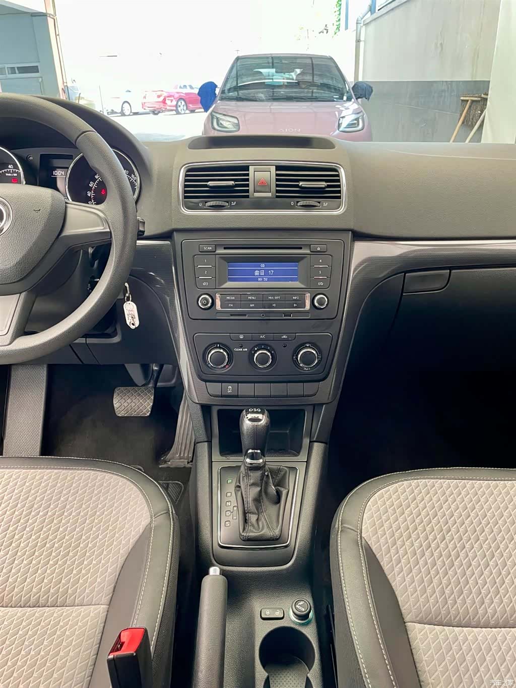 Skoda Yeti, 2016 9
