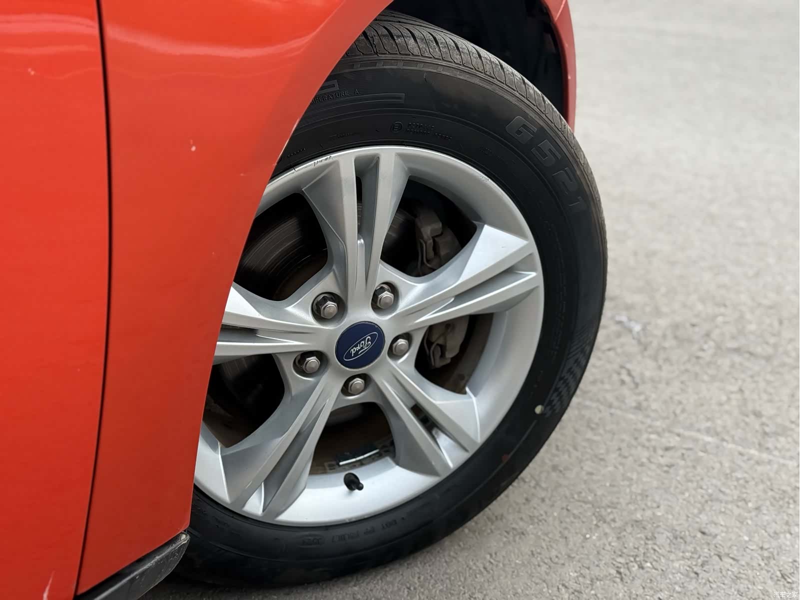 Ford Focus, 2012 4