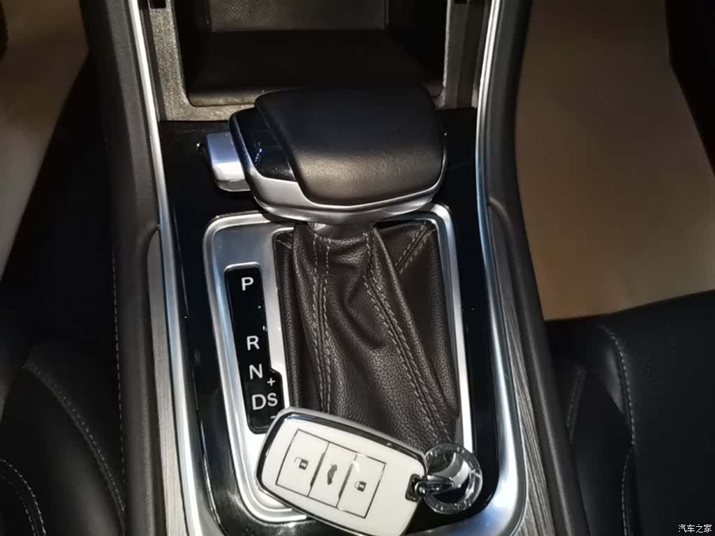 Changan CC, 2021 10
