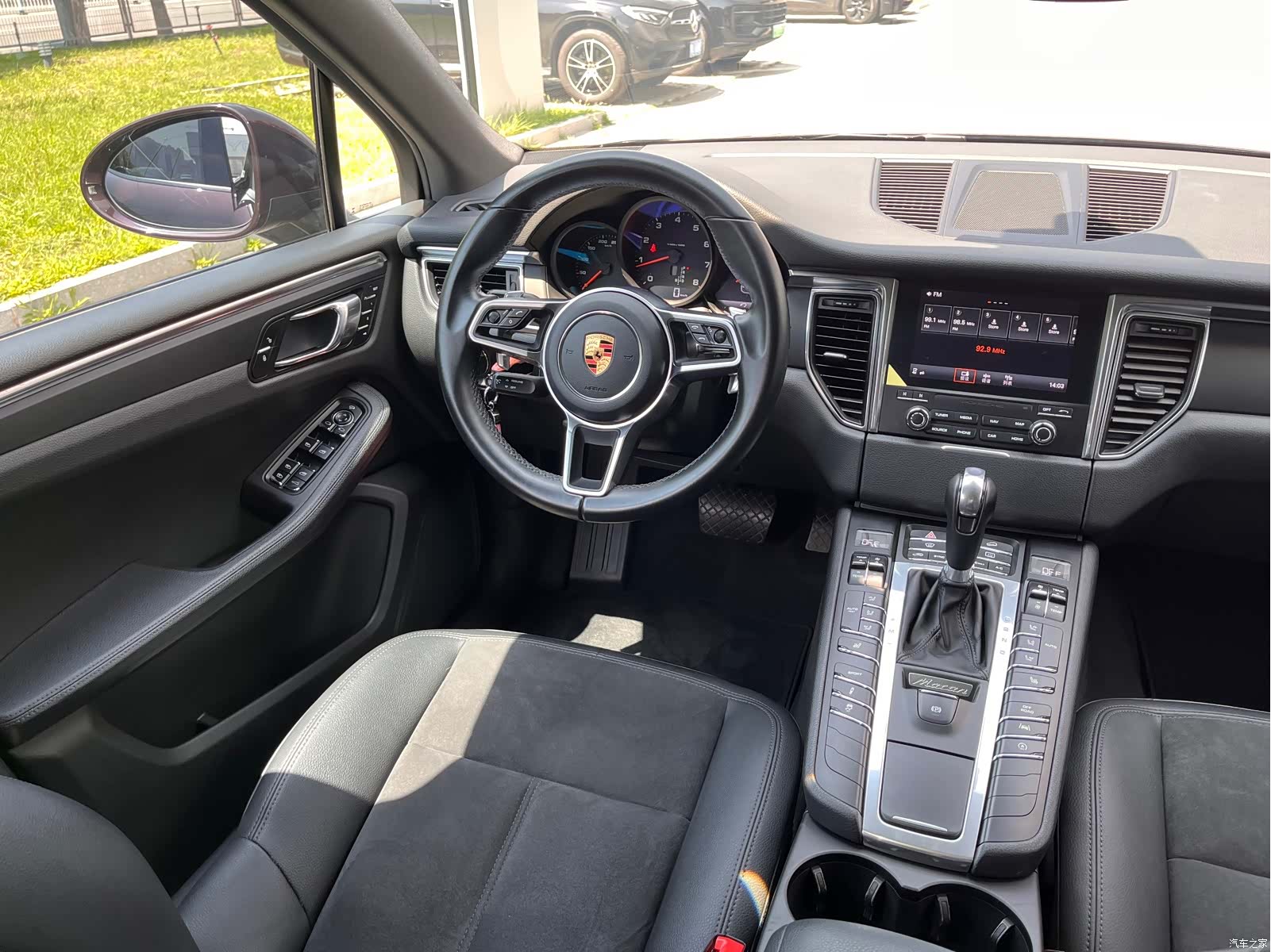 Porsche Macan, 2016 8