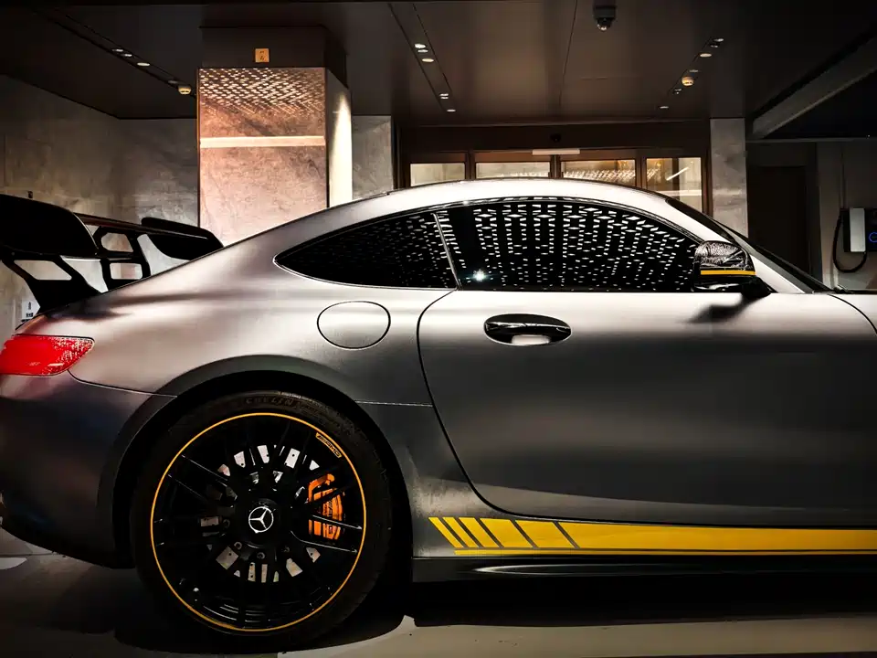 Mercedes-Benz AMG GT Mercedes-Benz AMG GT