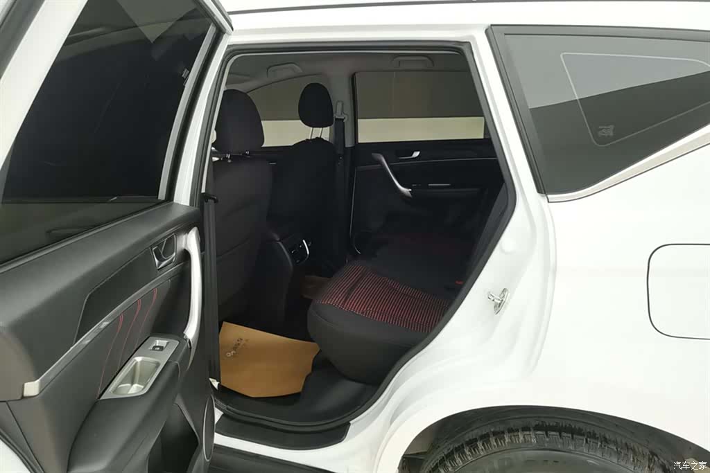 Haval M6, 2020 11