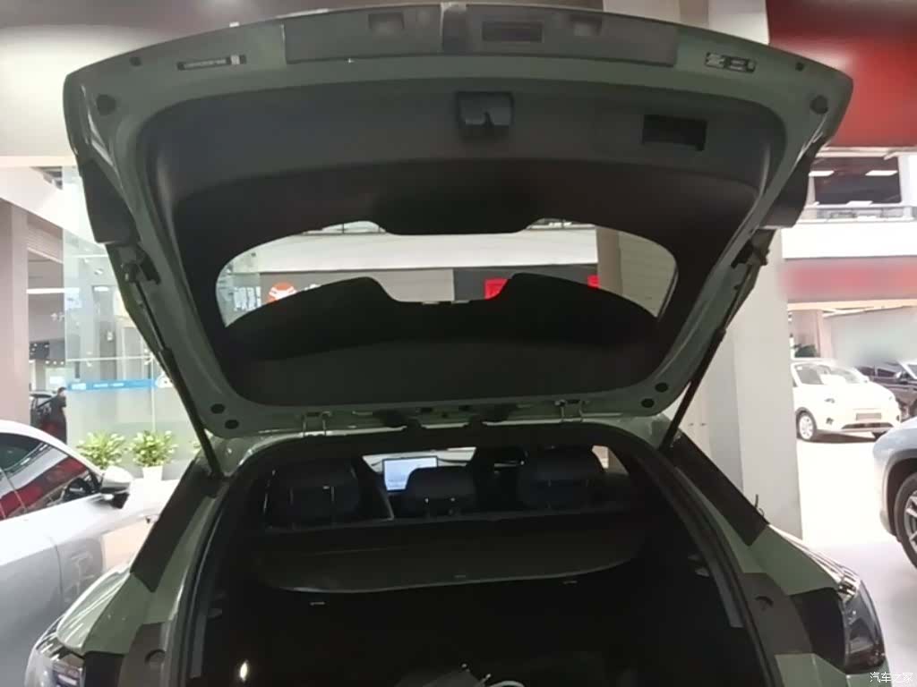 BYD Seal, 2025 19
