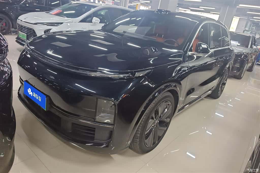 Li Auto L8, 2025 1