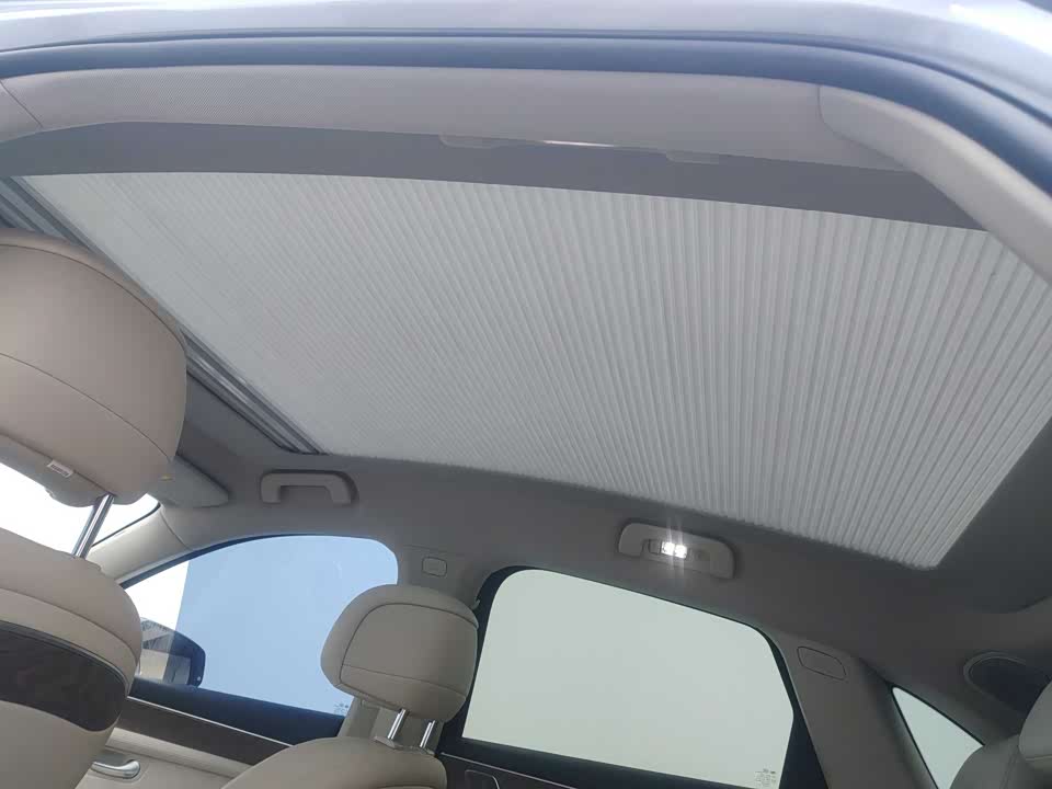 AITO Ask the world M5