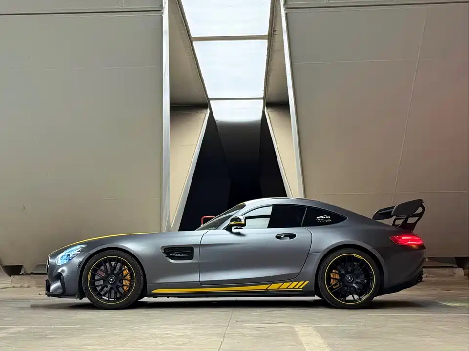 Mercedes-Benz AMG GT Mercedes-Benz AMG GT