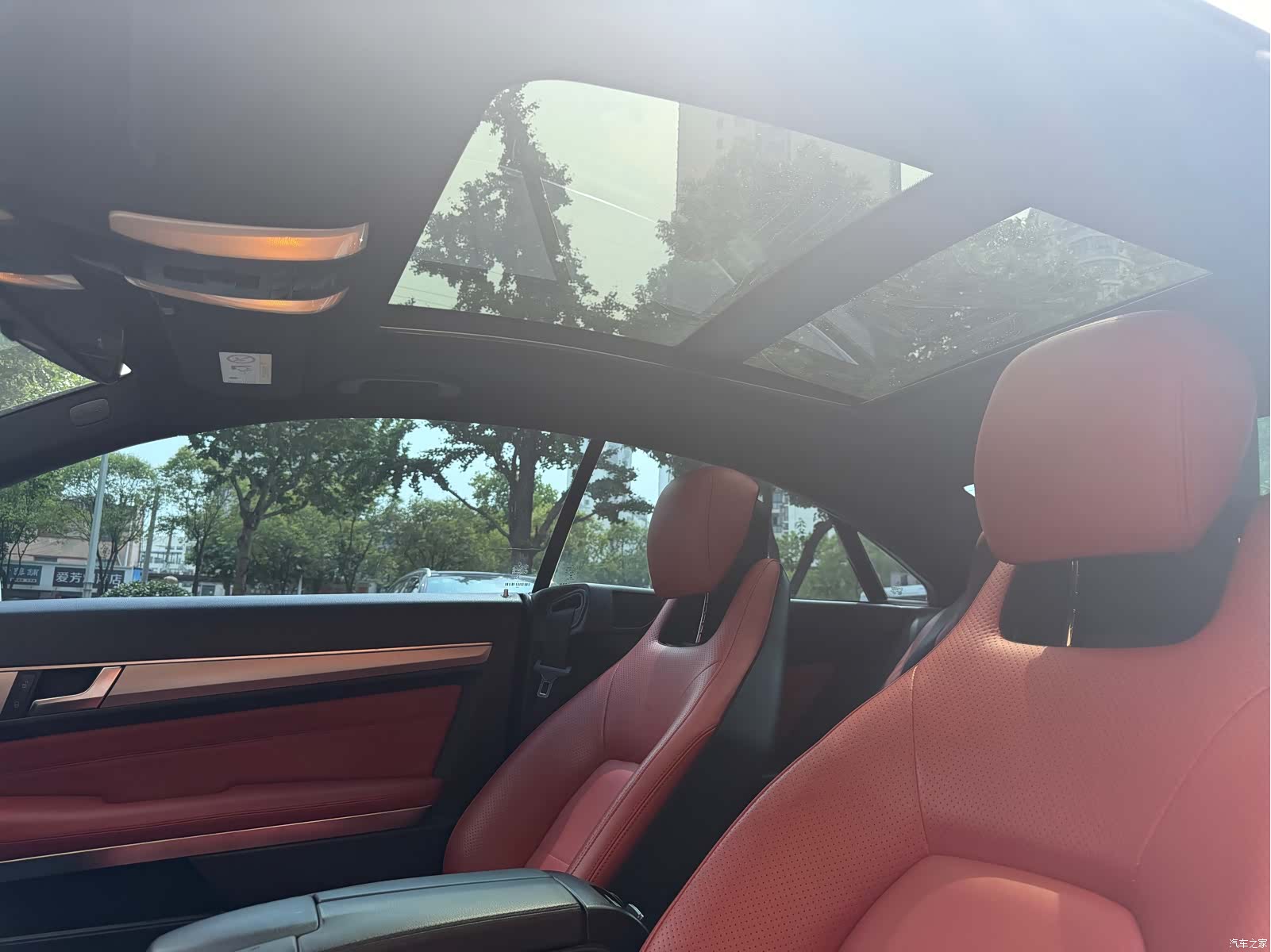 Mercedes-Benz E-Class, 2014 9