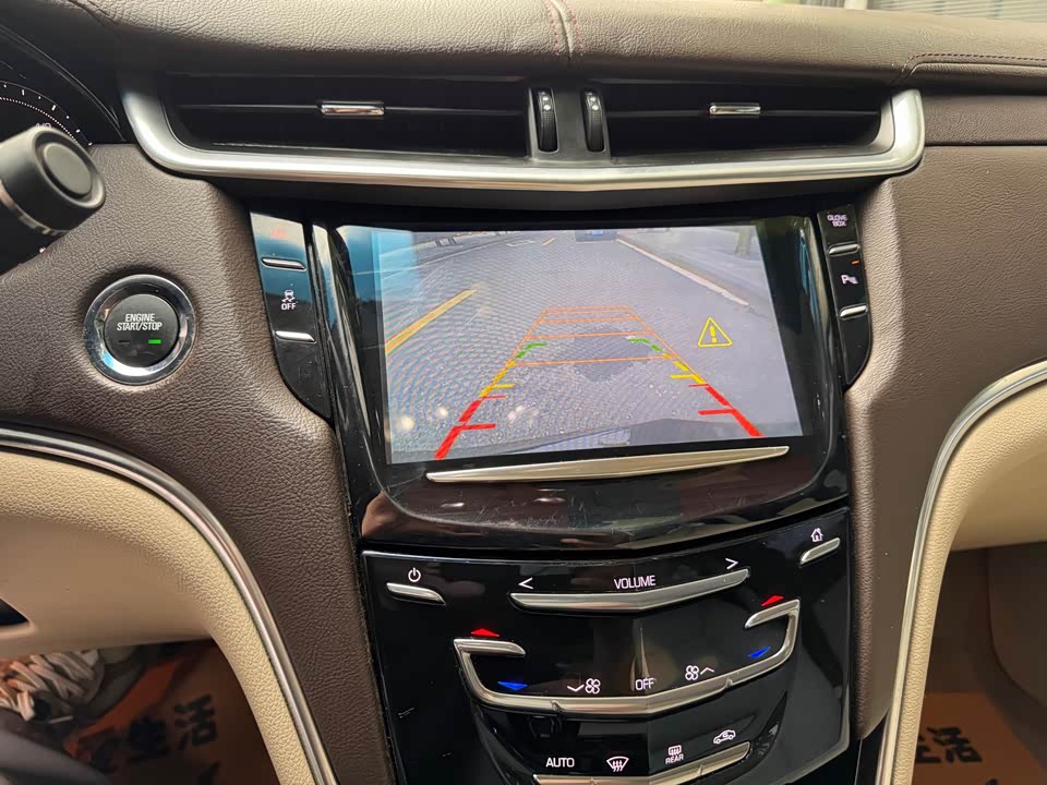 Cadillac XTS