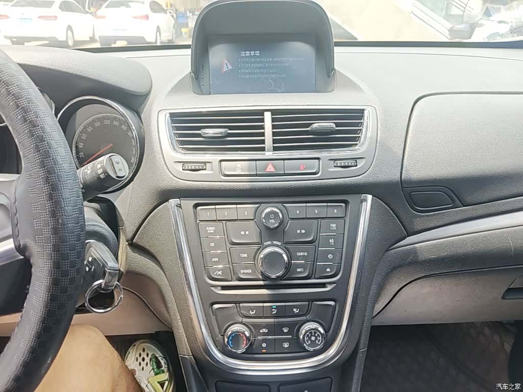 Buick Encore, 2016 13