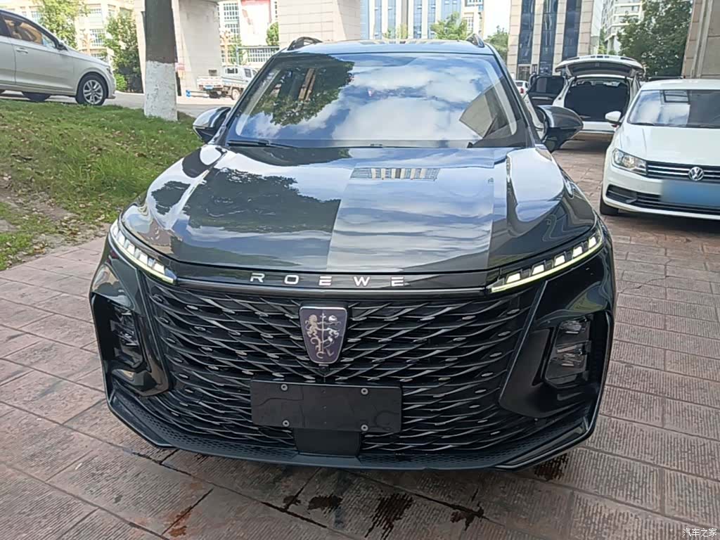 Roewe RX5, 2022 3