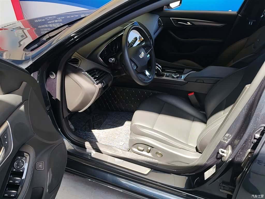 Cadillac CT5, 2022 16