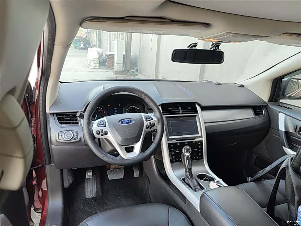 Ford Edge, 2015 10