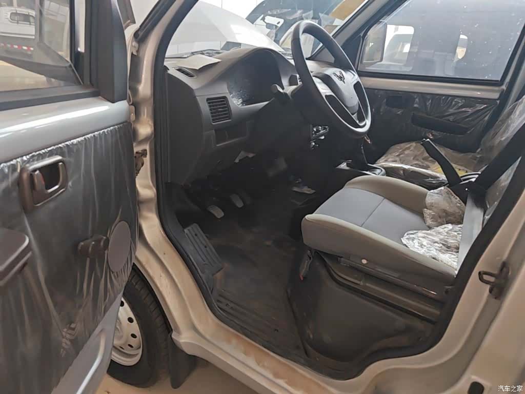 Wuling 1.5LLAR, 2026 16