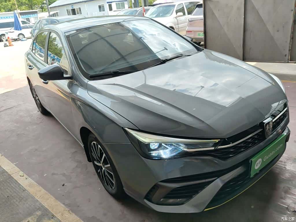 Roewe i5, 2022 4