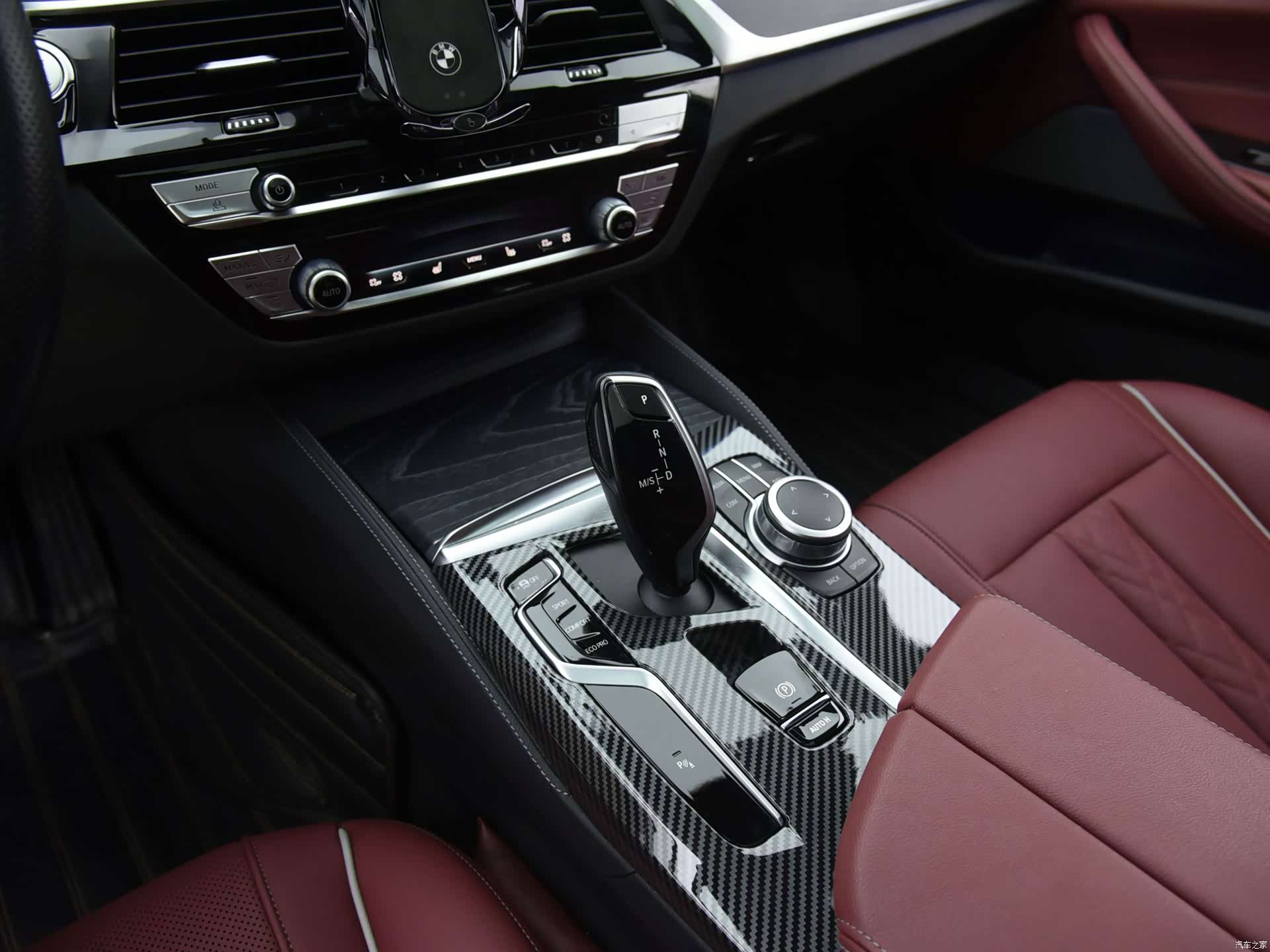 BMW 5 Series, 2022 37