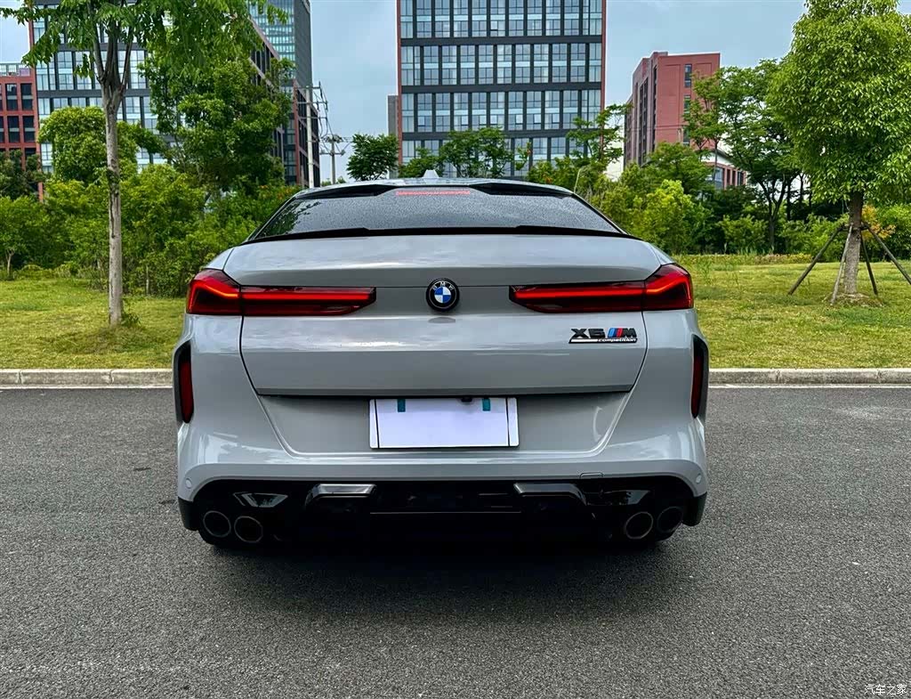 BMW X6, 2024 6