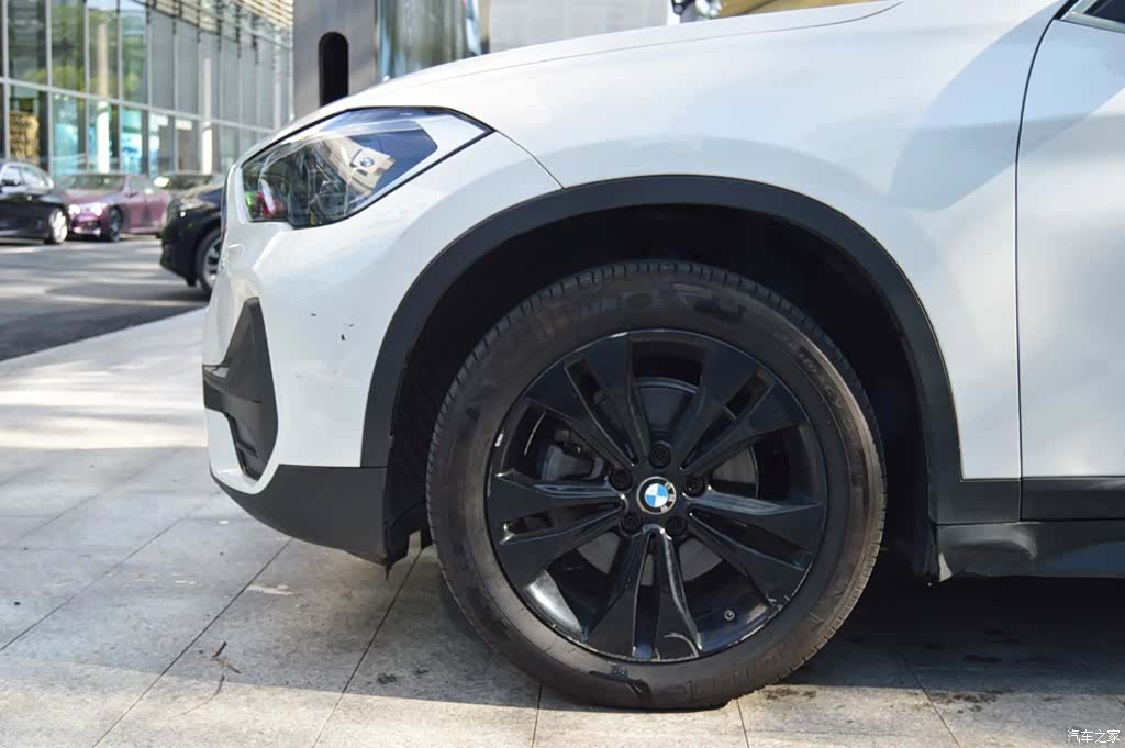 BMW X1, 2019 12