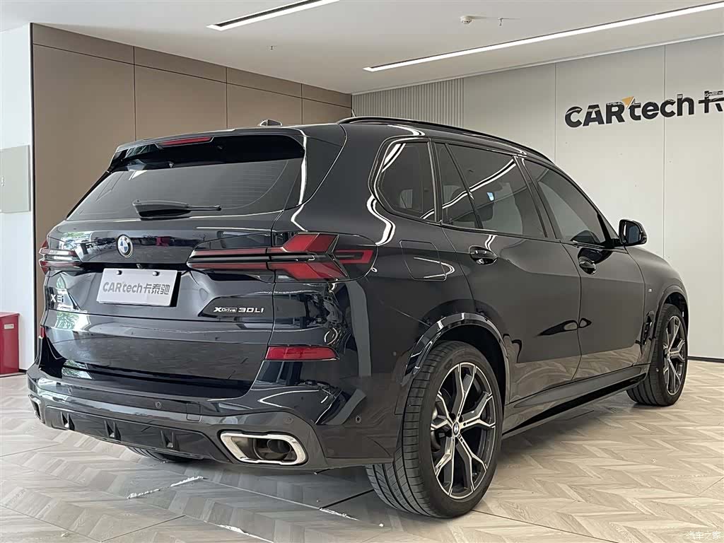 BMW X5, 2024 все фото