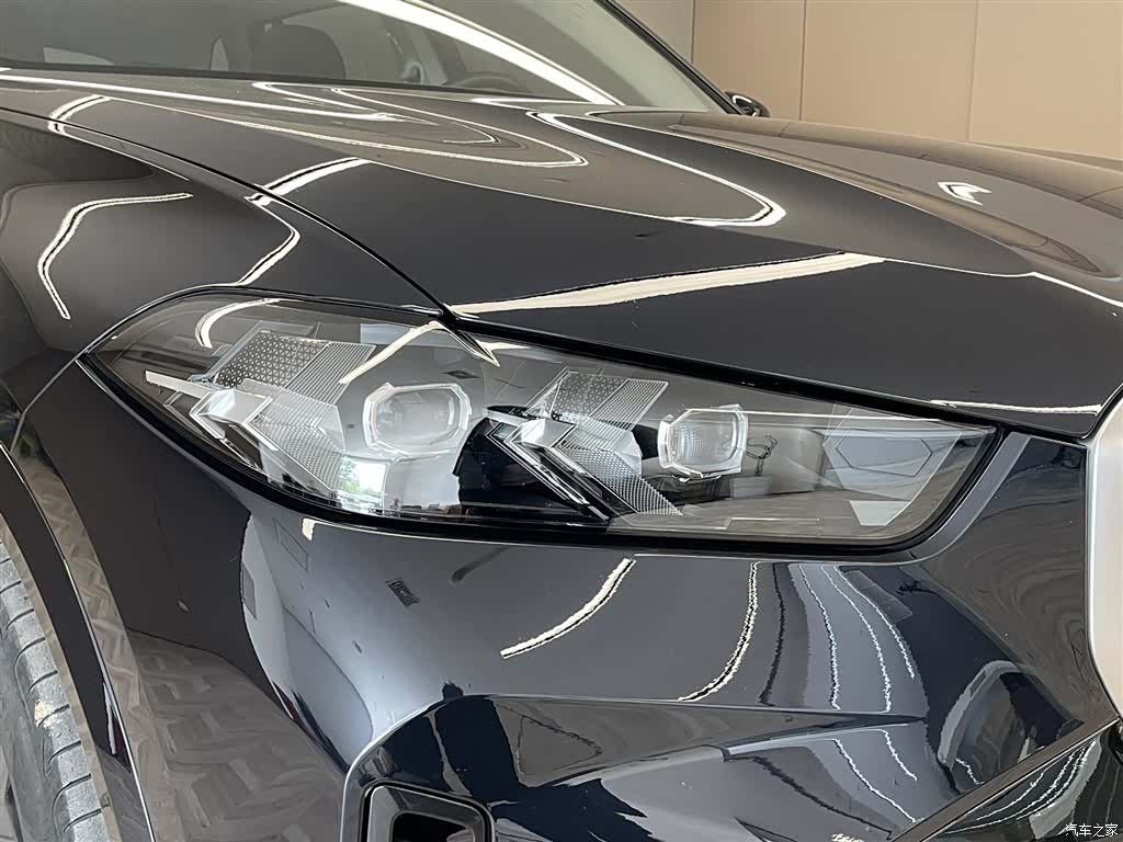 BMW X5, 2024 9