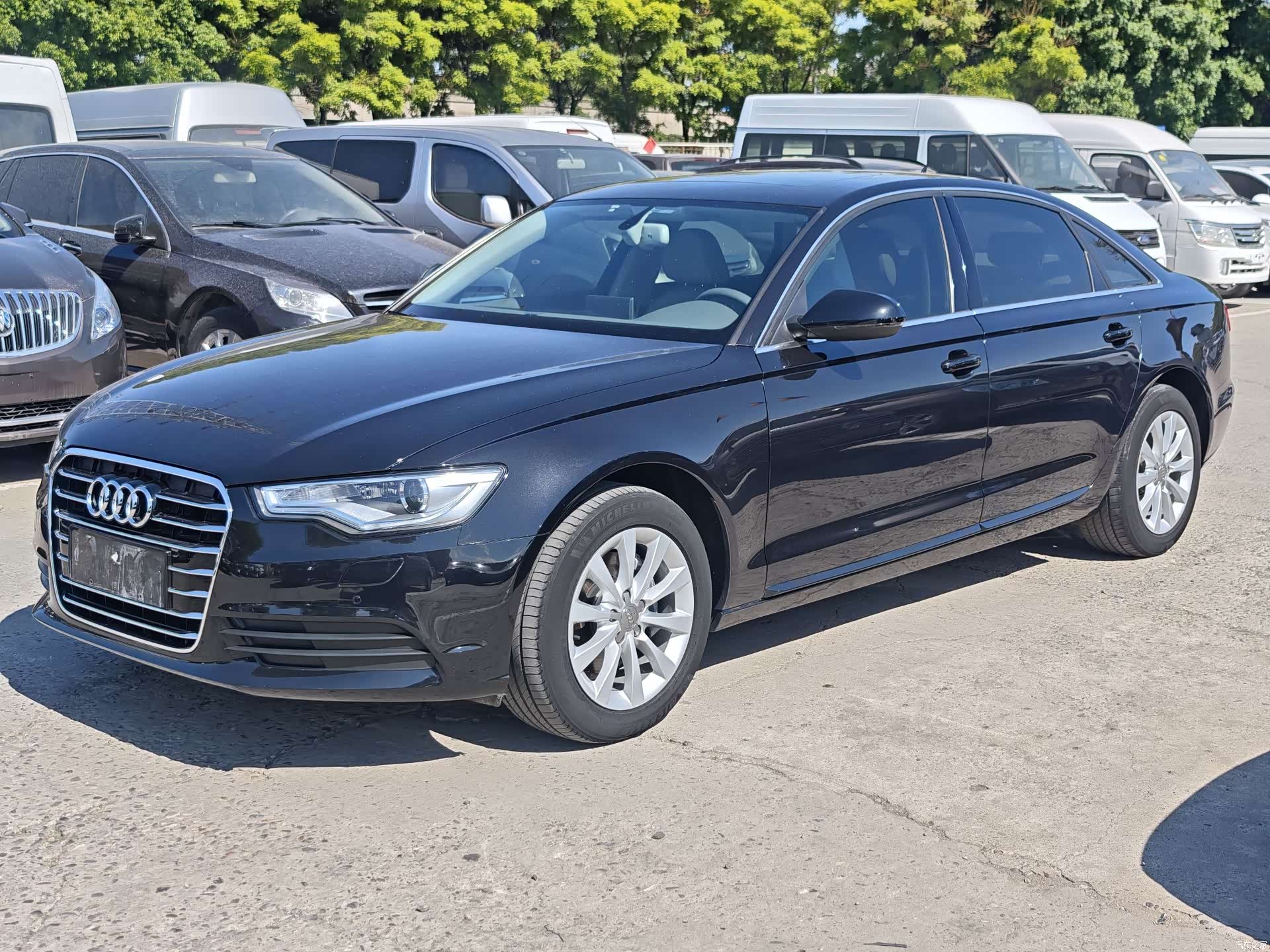 Audi A6L, 2015 1