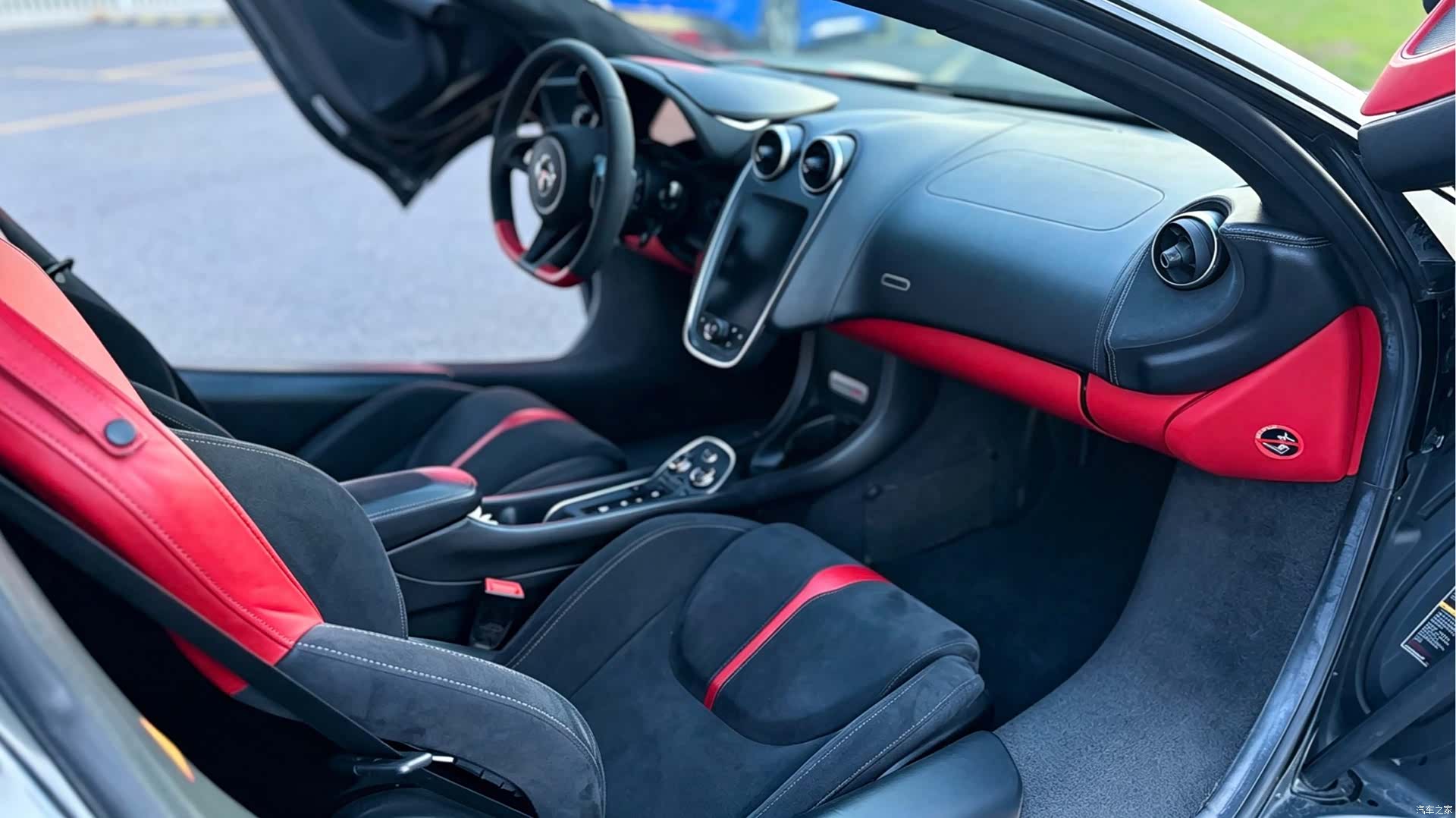 McLaren 570, 2017 8