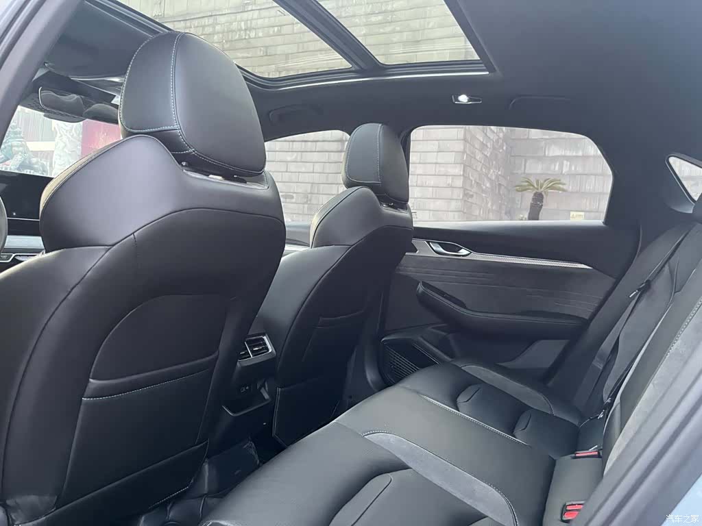 Geely Preface, 2023 9