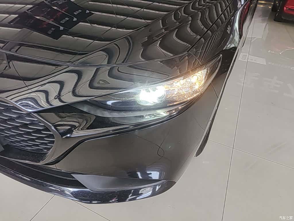 Mazda Mazda3, 2024 24