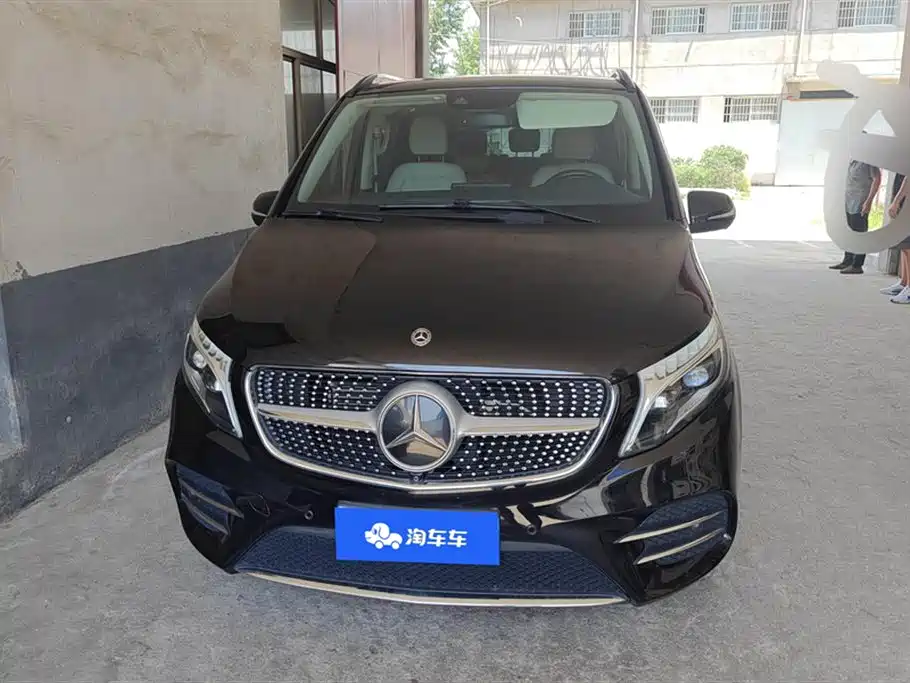 Mercedes-Benz V-class