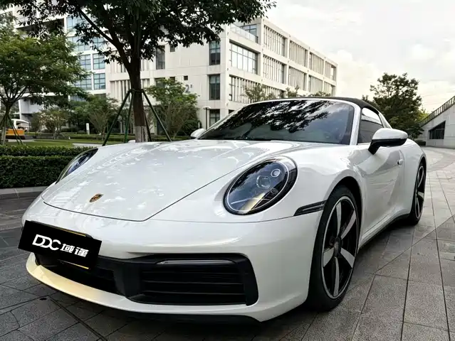 Porsche 911 2024 — купить из Китая под заказ