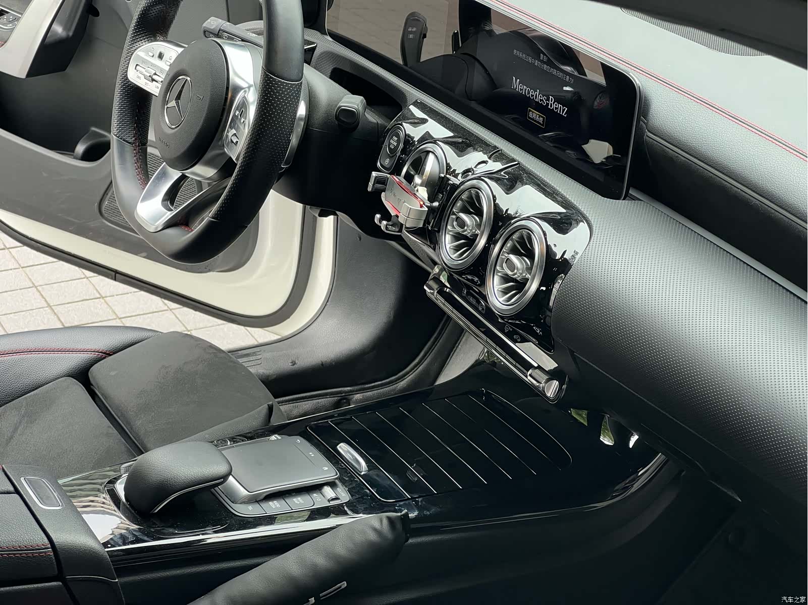 Mercedes-Benz CLA, 2020 7