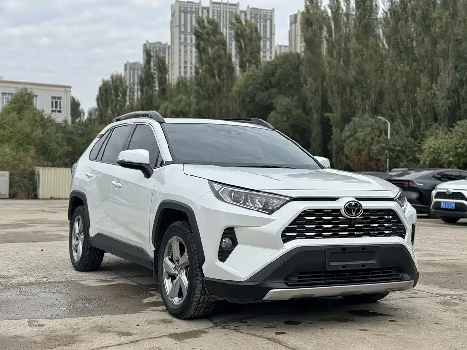 Toyota RAV4 Rongfang