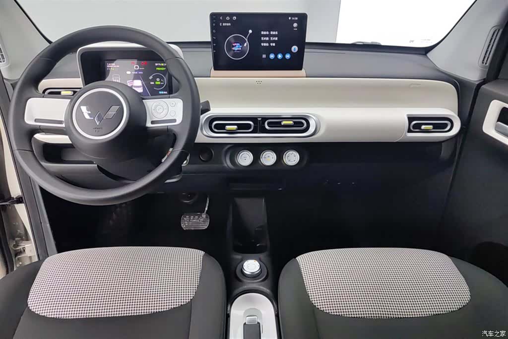 Wuling MINIEV, 2024 13