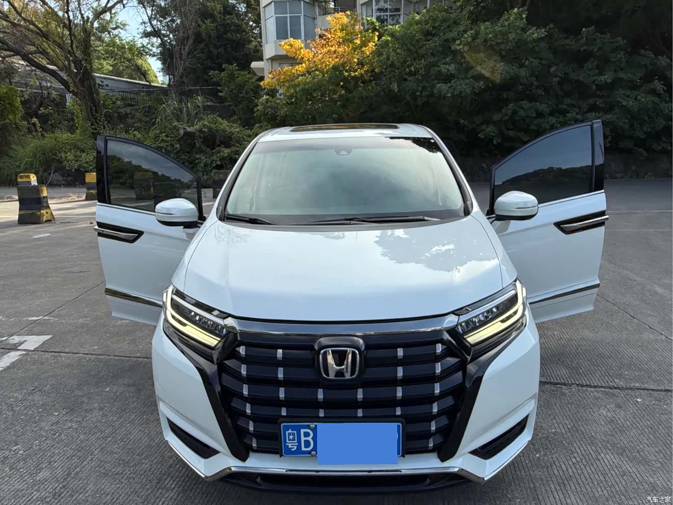 Honda Elysion, 2022 4