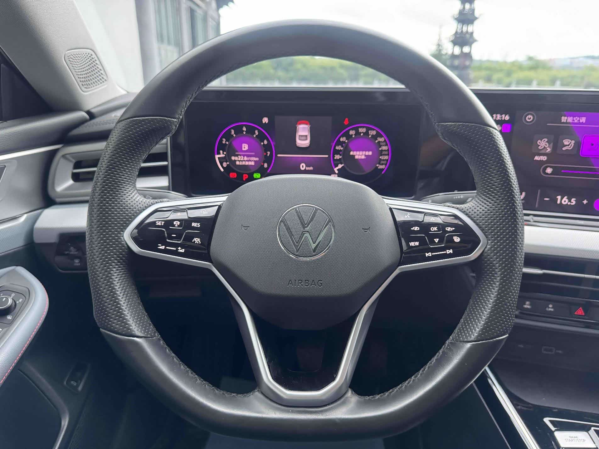 Volkswagen Lamando, 2022 16