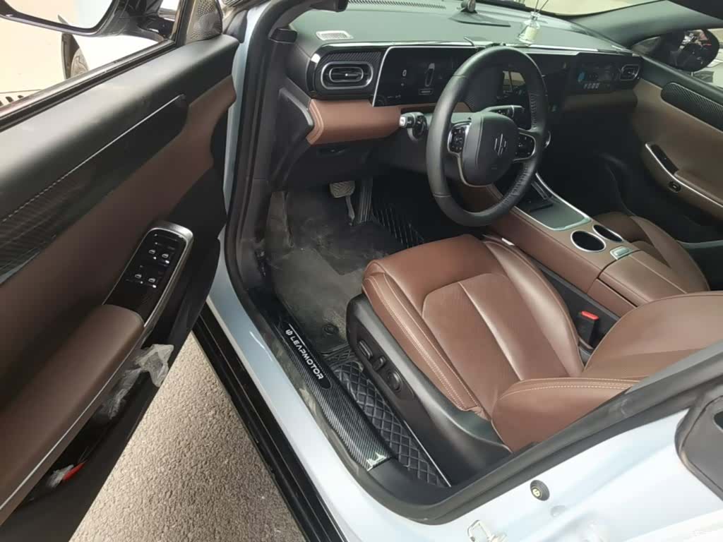 Leapmotor C01, 2023 16