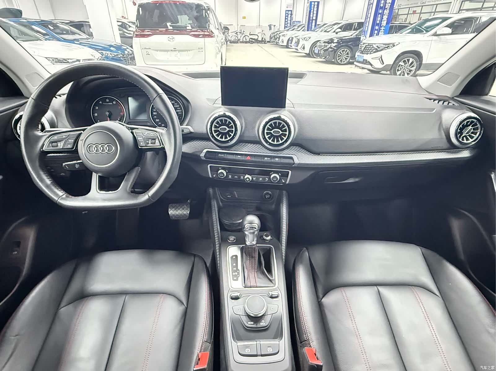 Audi Q2L, 2022 20
