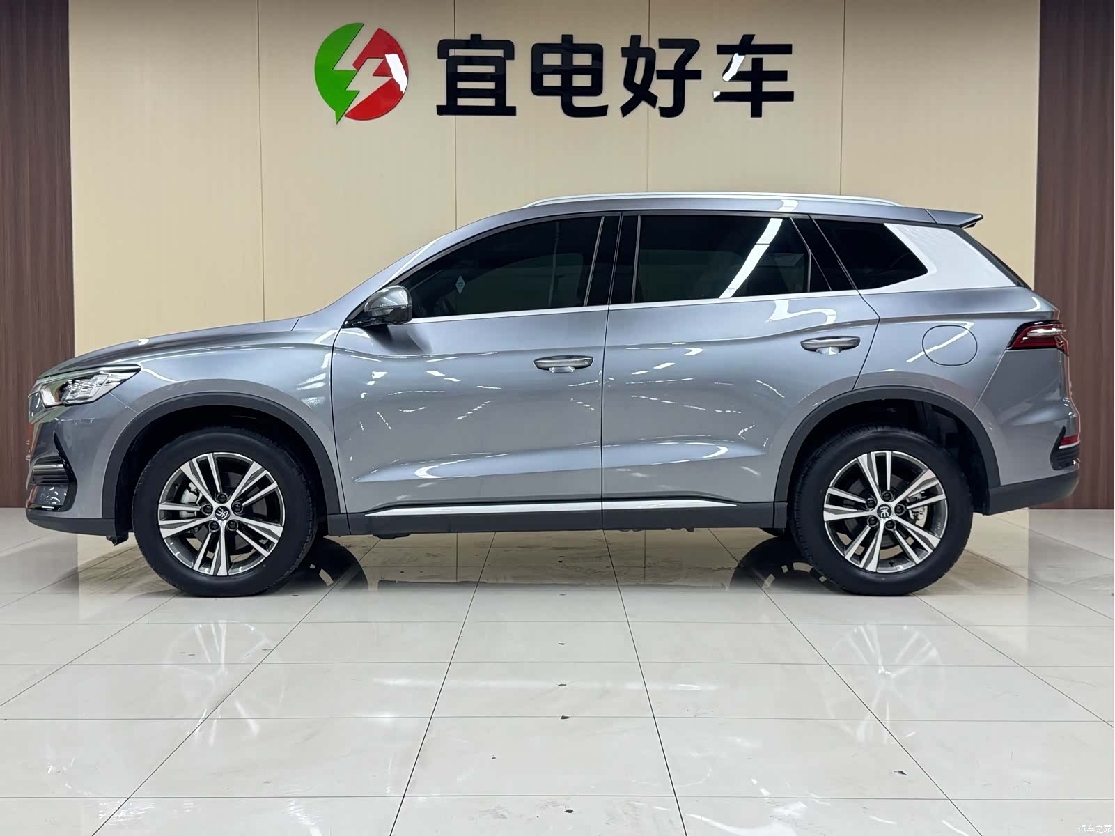BYD Song, 2022 4