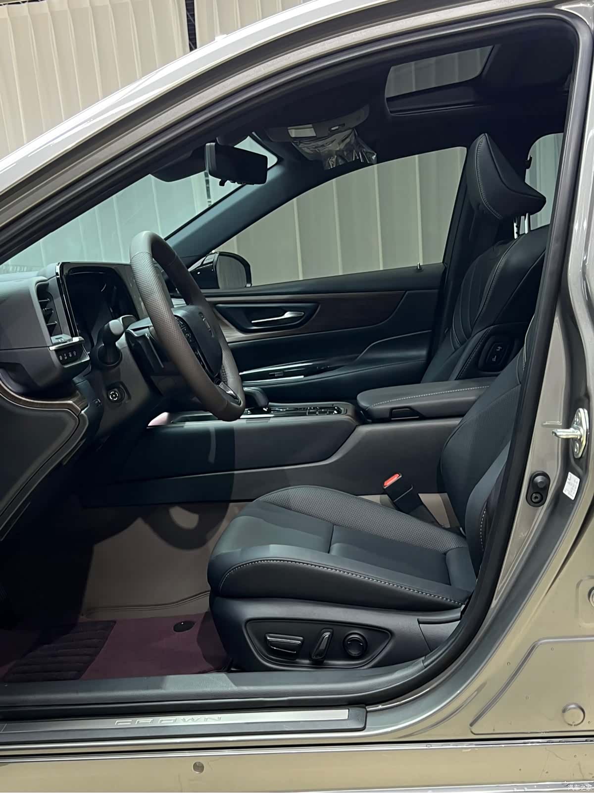 Toyota Crown, 2026 7