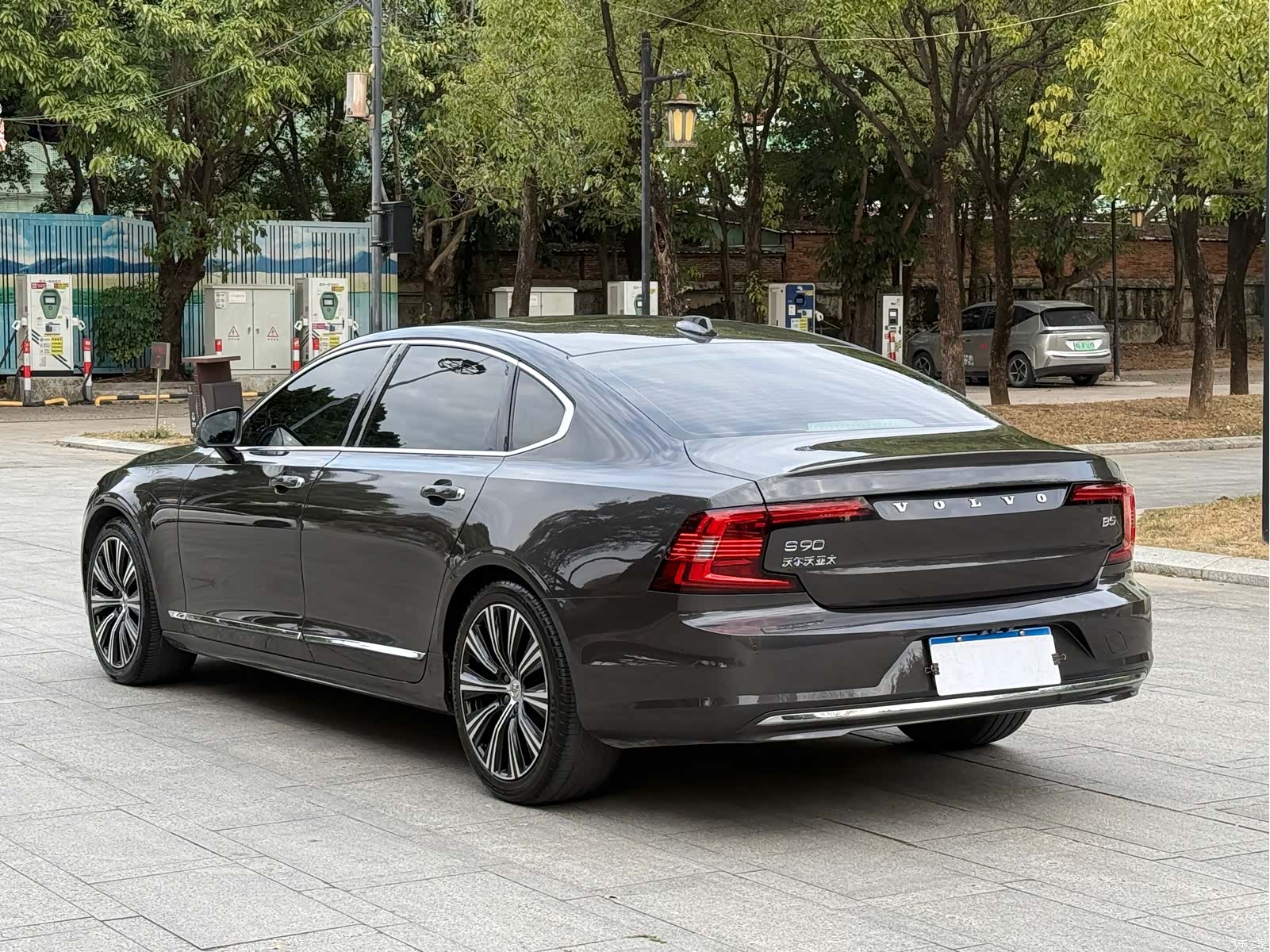 Volvo S90, 2020 9