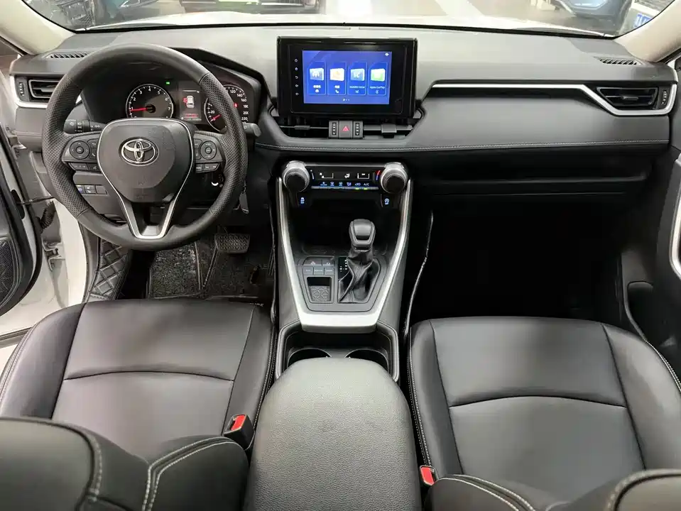 Toyota RAV4 Rongfang