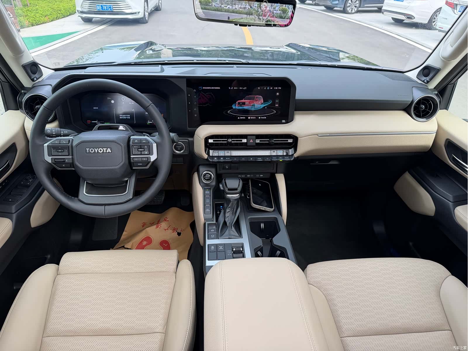 Toyota Prado, 2026 12