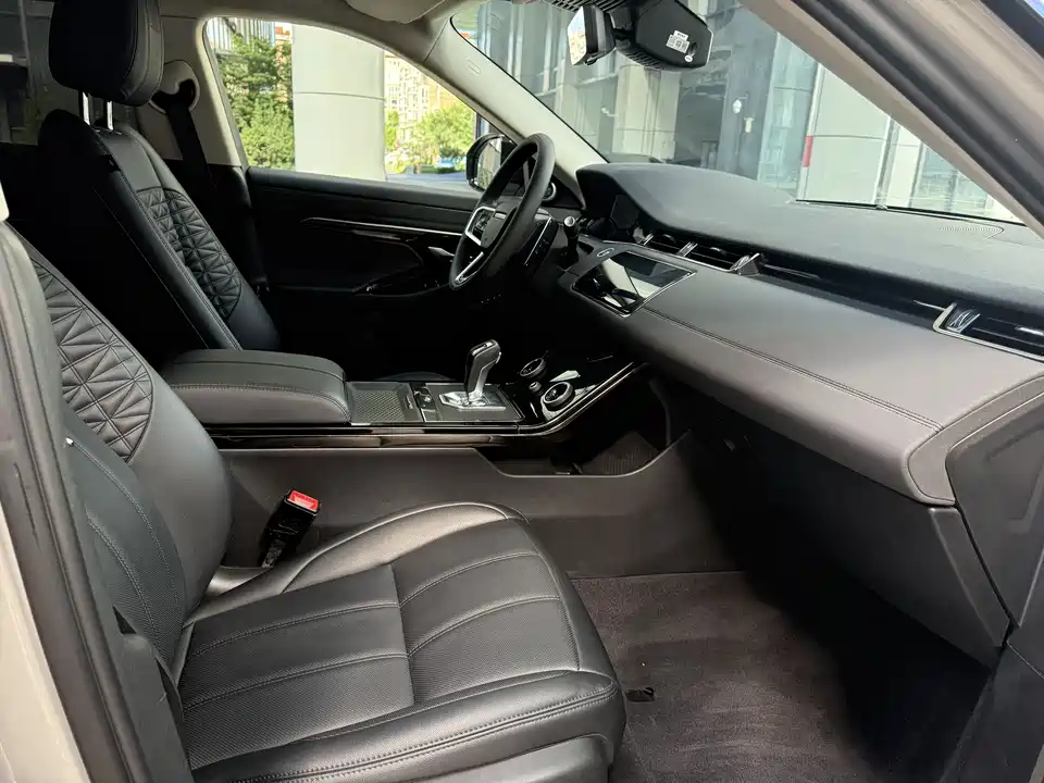 Land Rover Range Rover Aurora
