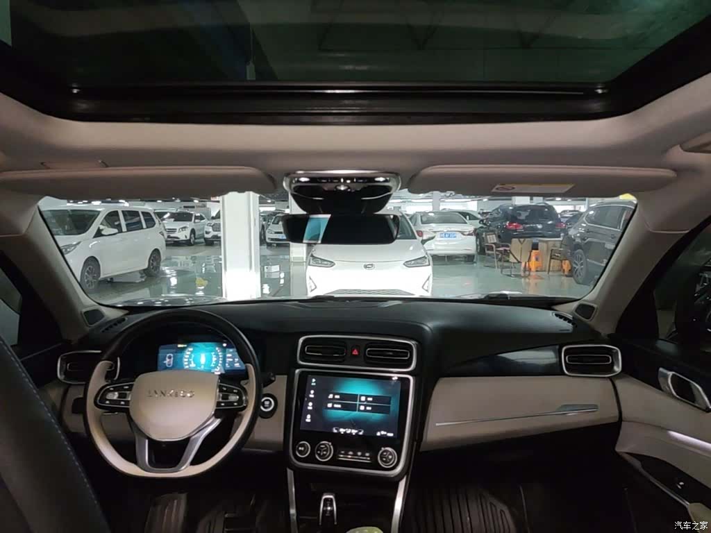 Lynk & Co 01, 2018 18