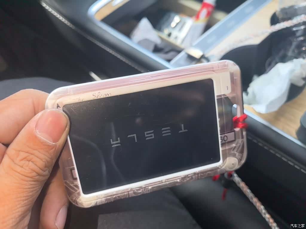 Tesla Model Y, 2023 12