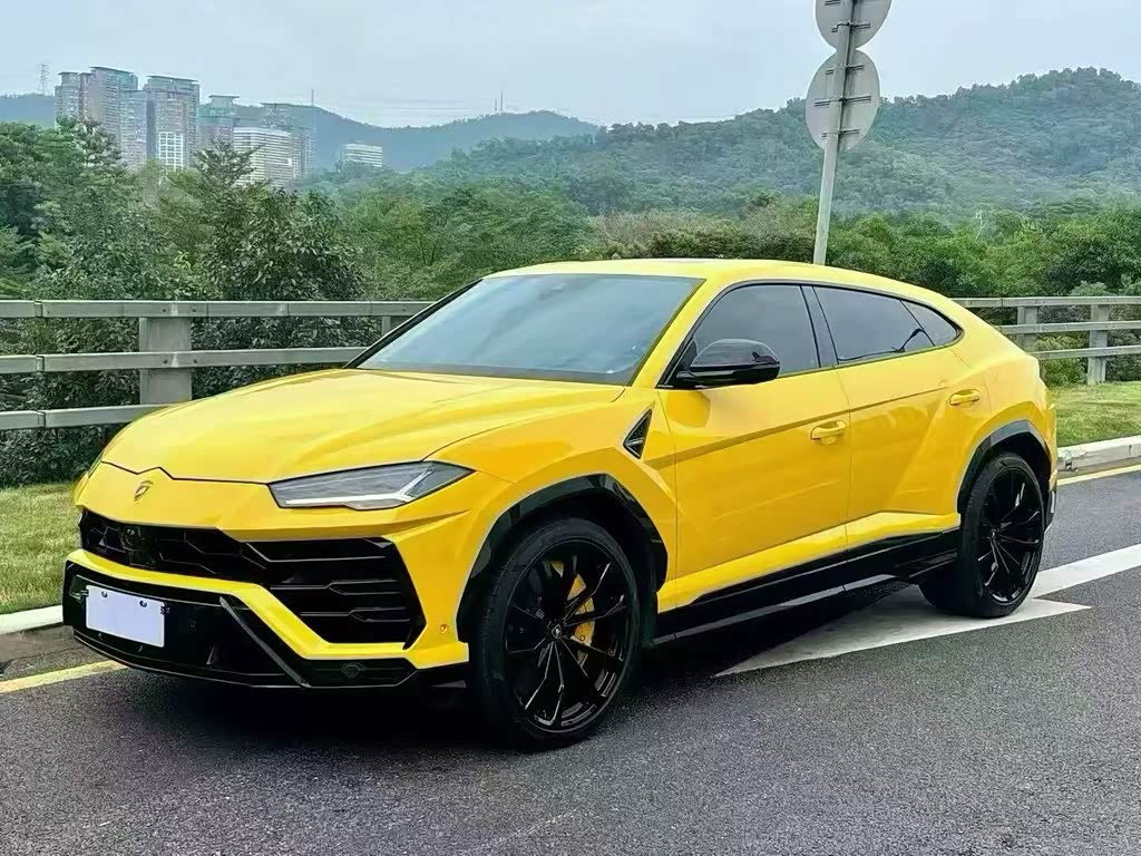 Lamborghini Urus 2021 4.0T V8