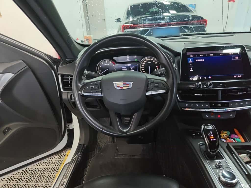 Cadillac CT5, 2020 11