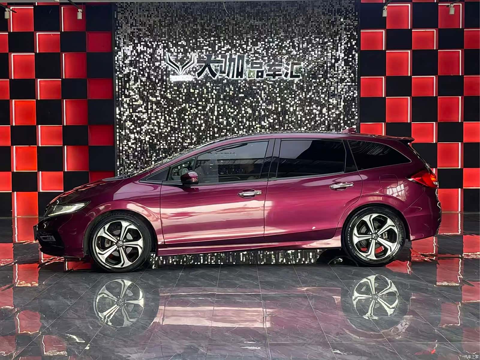 Honda Jade, 2017 3