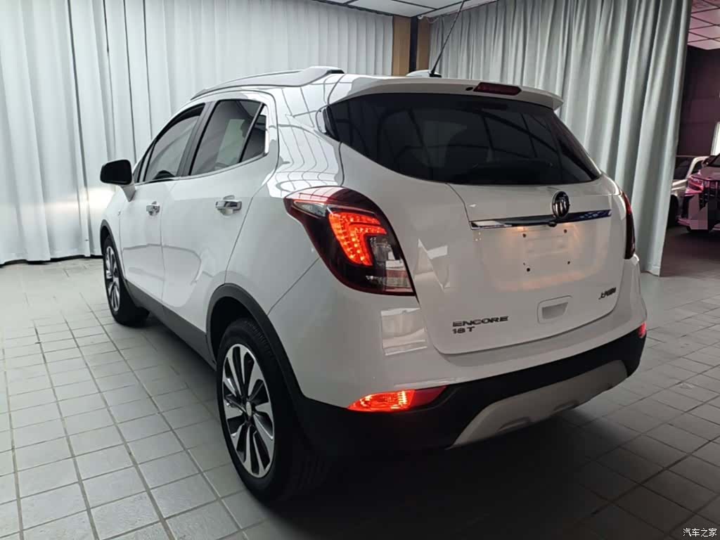 Buick Encore, 2018 все фото