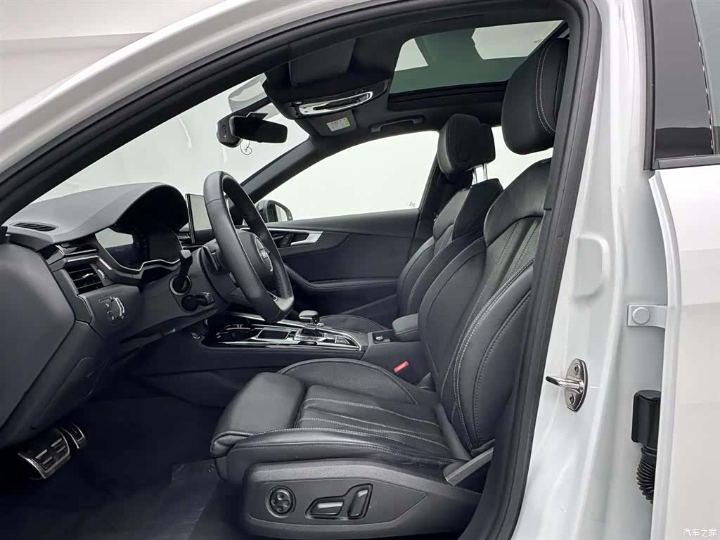 Audi A4L, 2024 19
